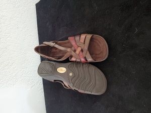 Strictly comfort sandals